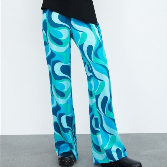 ZARA Silky Bold Blue Groovy Print The Safia Satin Effect Button Zip Flare Pants - Picture 11 of 14